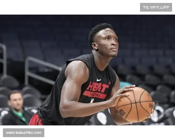 布雷斯特前锋阿若克送出3次助攻,展现全面性 布雷斯特前锋阿若克送出3次助攻,展现全面性